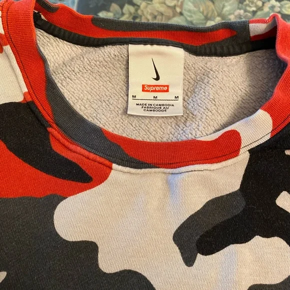 Supreme Nike Arc Crewneck Red Camo Men Sportwear Supreme Nike Arc Crewneck Red Camo Men Sportwear